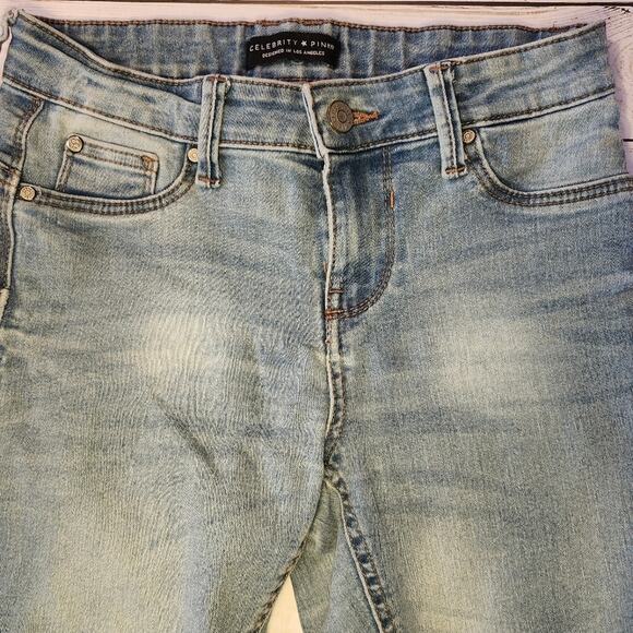 Celebrity Pink Skinny Distressed Jeans Size Juniors 1/25 - Picture 4 of 10